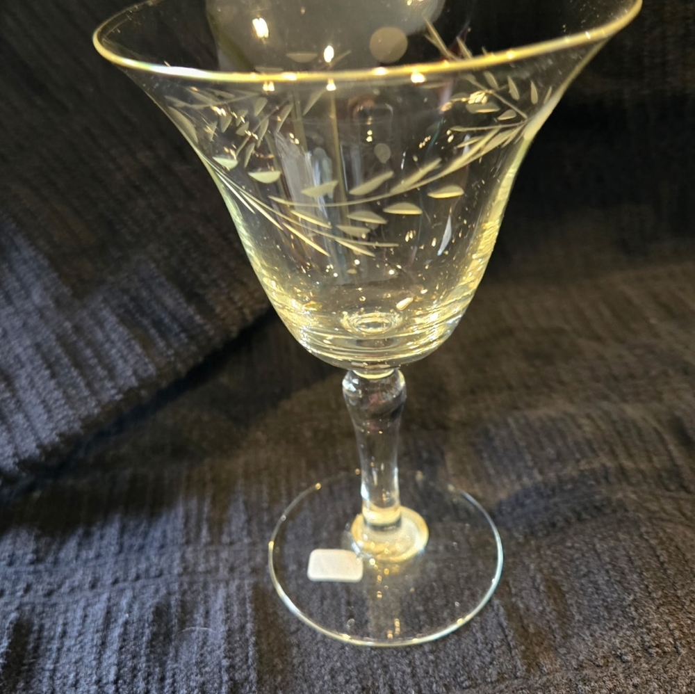 Vintage Etched Wine Cordial Sherry Aperitif Glasses